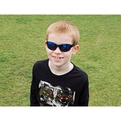 Sunglasses for 10 year old boy discount