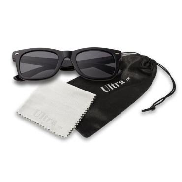 Ultra Black Childrens Sunglasses Classic Kids Glasses UV400 UVA UVB Protection Girls Boys Retro Fashion Shades Unisex Suitable for Ages 3 to 10yrs